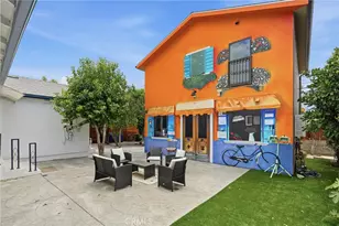 17660 Martha St, Los Angeles, CA 91316 - Photo 45