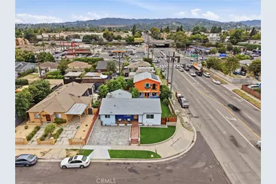 17660 Martha St, Los Angeles, CA 91316 - Photo 3