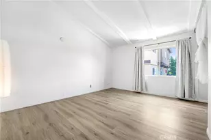 7301 Lennox Ave, Van Nuys, CA 91405 - Photo 9