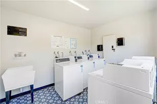 7301 Lennox Ave, Van Nuys, CA 91405 - Photo 13