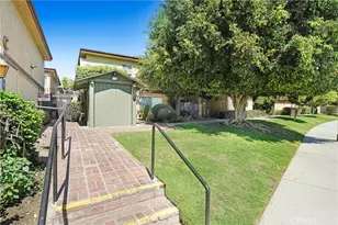 7301 Lennox Ave, Van Nuys, CA 91405 - Photo 15