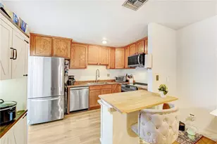 7301 Lennox Ave, Van Nuys, CA 91405 - Photo 3