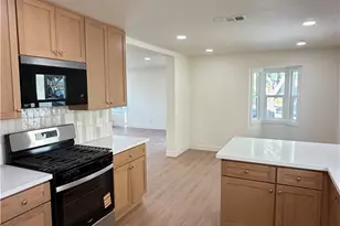 2741 Gale Ave, Long Beach, CA 90810 - Photo 7