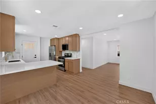 2741 Gale Ave, Long Beach, CA 90810 - Photo 13