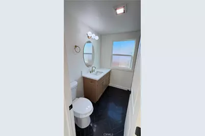 2741 Gale Avenue, Long Beach, CA 90810 - Photo 9