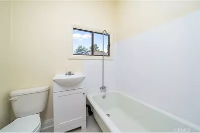 2382 Bonita Avenue, La Verne, CA 91750 - Photo 39