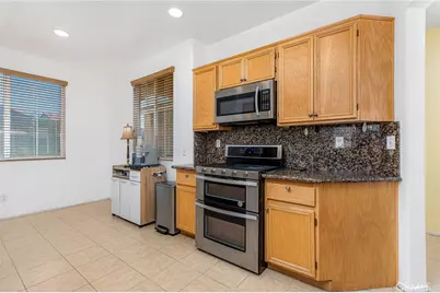 11578 Luna Road, Victorville, CA 92392 - Photo 7