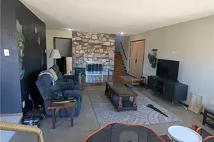 7054 Dryden, Yucca Valley, CA 92284 - Photo 9