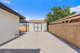 525 S Forest, Rialto, CA 92316 - Photo 25