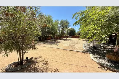 13275 Shawnee, Apple Valley, CA 92308 - Photo 3