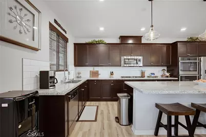 5382 Kastania, Fontana, CA 92336 - Photo 11