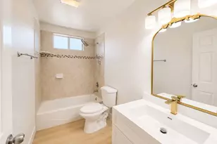 548 N Reservoir, Pomona, CA 91767 - Photo 7