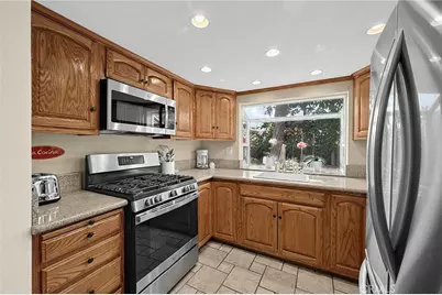 2245 Smoke Tree Lane, Ontario, CA 91762 - Photo 19