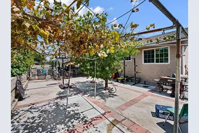 10306 Victoria Street, Rancho Cucamonga, CA 91701 - Photo 29