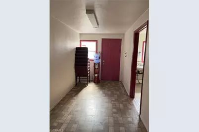 8223 S Main, Los Angeles, CA 90003 - Photo 5