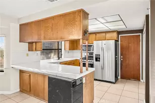 36164 Serape Dr, Yucaipa, CA 92399 - Photo 19