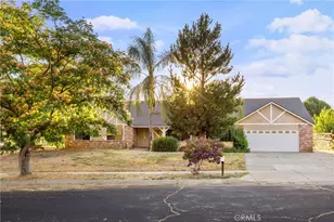 36164 Serape Dr, Yucaipa, CA 92399 - Photo 3
