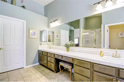 13634 Oak Mesa Drive, Yucaipa, CA 92399 - Photo 29