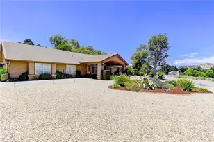 13634 Oak Mesa Dr, Yucaipa, CA 92399 - Photo 55