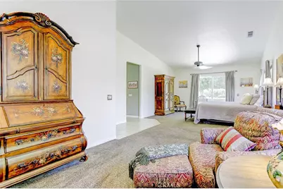 13634 Oak Mesa Drive, Yucaipa, CA 92399 - Photo 21