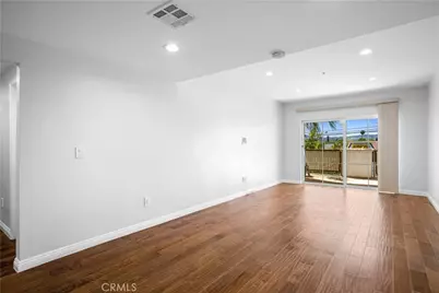 6800 Corbin Avenue #106, Reseda, CA 91335 - Photo 13
