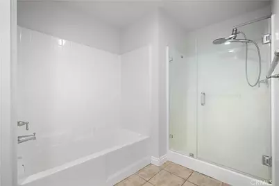 6800 Corbin Avenue #106, Reseda, CA 91335 - Photo 19