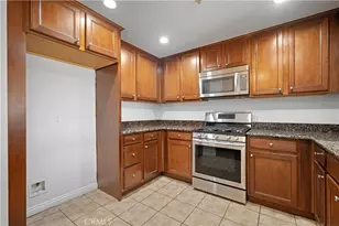6800 Corbin Ave, Reseda, CA 91335 - Photo 11