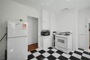 1423 W 65th, Los Angeles, CA 90047 - Photo 21