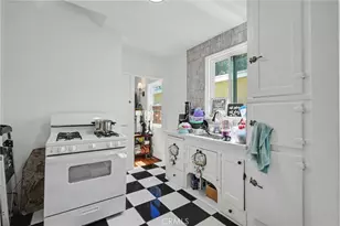1423 W 65th, Los Angeles, CA 90047 - Photo 17