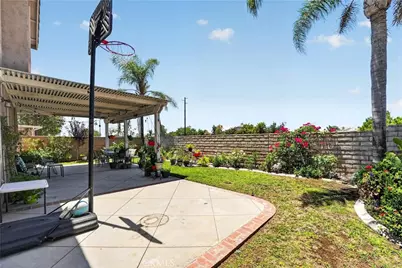 7454 Longstreet, Fontana, CA 92336 - Photo 49