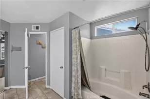 7454 Longstreet, Fontana, CA 92336 - Photo 39