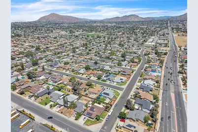 24928 Basswood, Moreno Valley, CA 92553 - Photo 47
