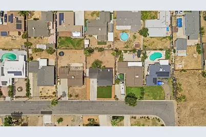 27176 Hibiscus, Highland, CA 92346 - Photo 35