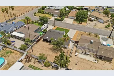 27176 Hibiscus, Highland, CA 92346 - Photo 33