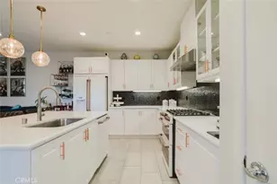 1018 Newberry Ln, Claremont, CA 91711 - Photo 5