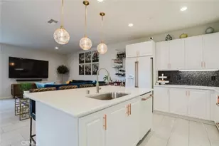 1018 Newberry Ln, Claremont, CA 91711 - Photo 9