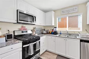 10348 San Marcos Ct, Adelanto, CA 92301 - Photo 13