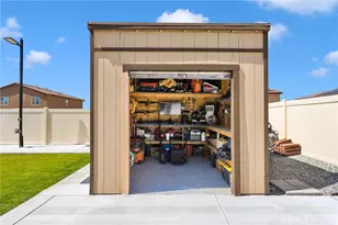 10348 San Marcos Ct, Adelanto, CA 92301 - Photo 41