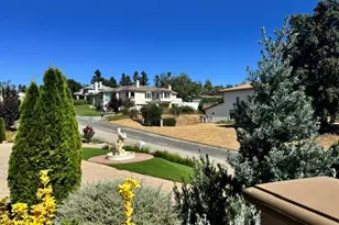 37510 Oak Mesa, Yucaipa, CA 92399 - Photo 5