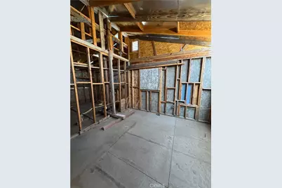 10717 Muscatel, Oak Hills, CA 92344 - Photo 15