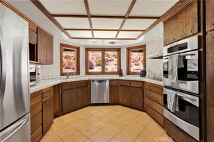 8988 Buena Vista, Apple Valley, CA 92308 - Photo 17