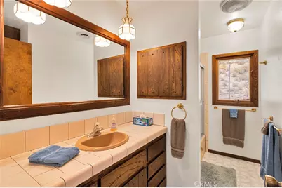 8988 Buena Vista, Apple Valley, CA 92308 - Photo 23