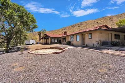 8988 Buena Vista, Apple Valley, CA 92308 - Photo 39