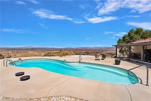 8988 Buena Vista, Apple Valley, CA 92308 - Photo 1