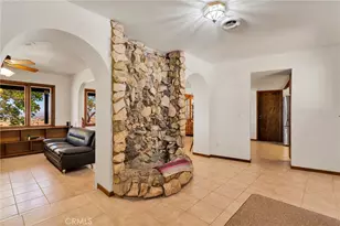 8988 Buena Vista, Apple Valley, CA 92308 - Photo 5
