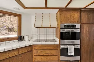 8988 Buena Vista, Apple Valley, CA 92308 - Photo 17