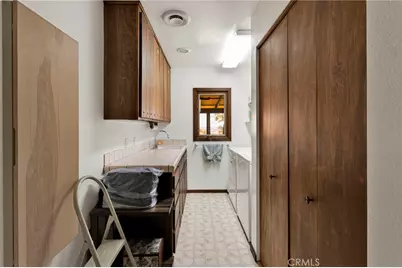 8988 Buena Vista, Apple Valley, CA 92308 - Photo 31