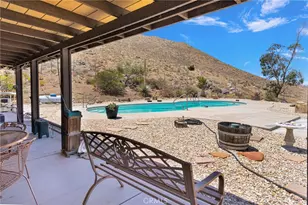 8988 Buena Vista, Apple Valley, CA 92308 - Photo 45