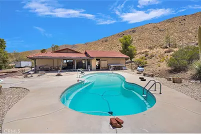 8988 Buena Vista, Apple Valley, CA 92308 - Photo 37