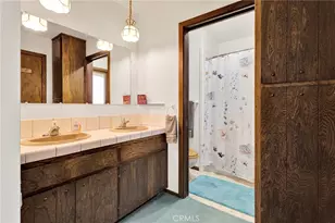 8988 Buena Vista, Apple Valley, CA 92308 - Photo 29